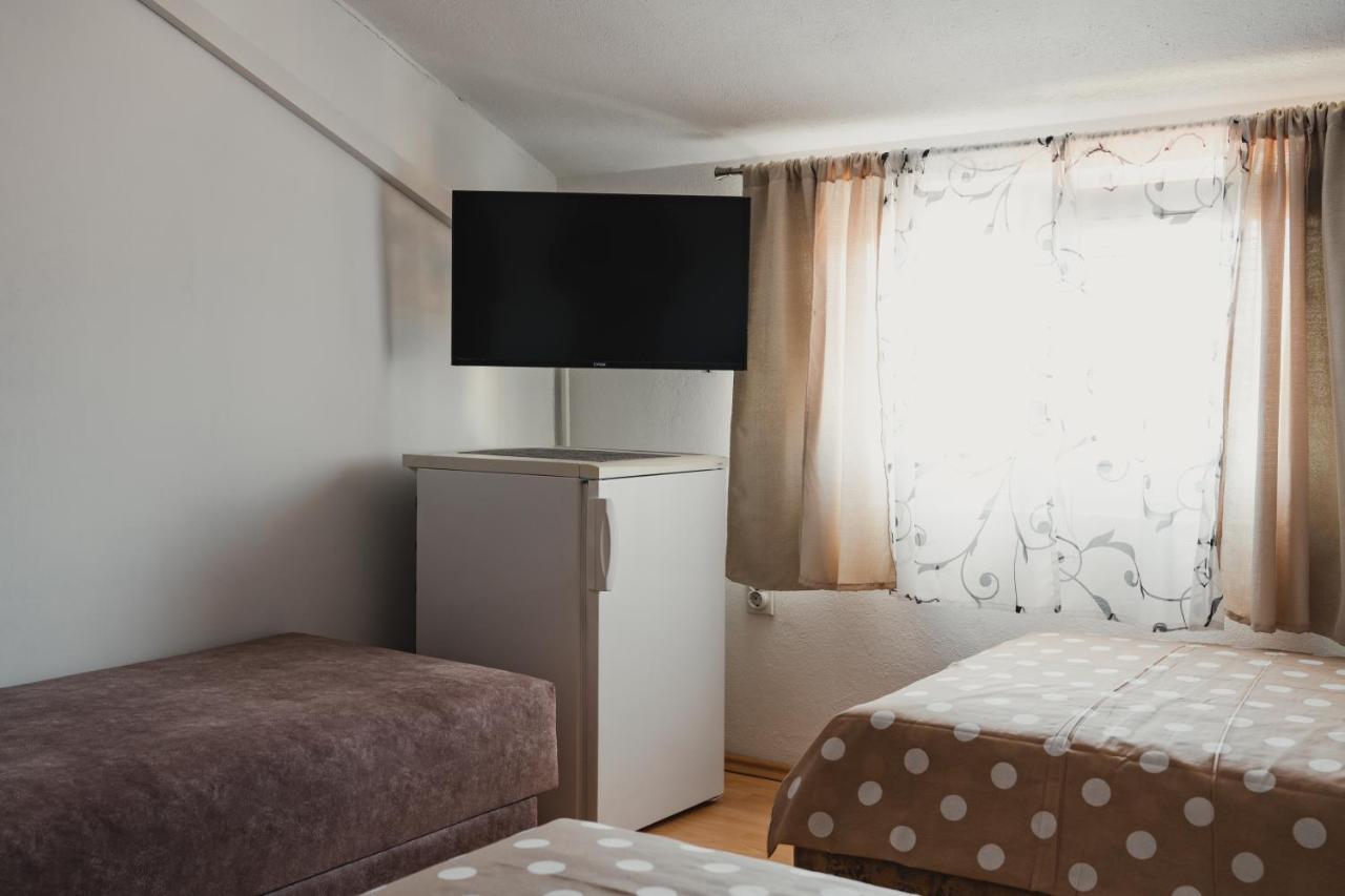 Apartments Djukic Tivat Exterior foto